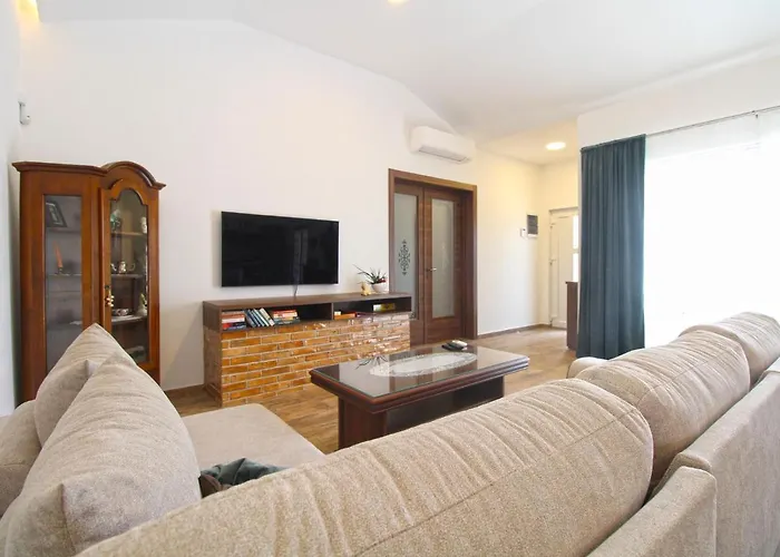 Villa Olgica 2269